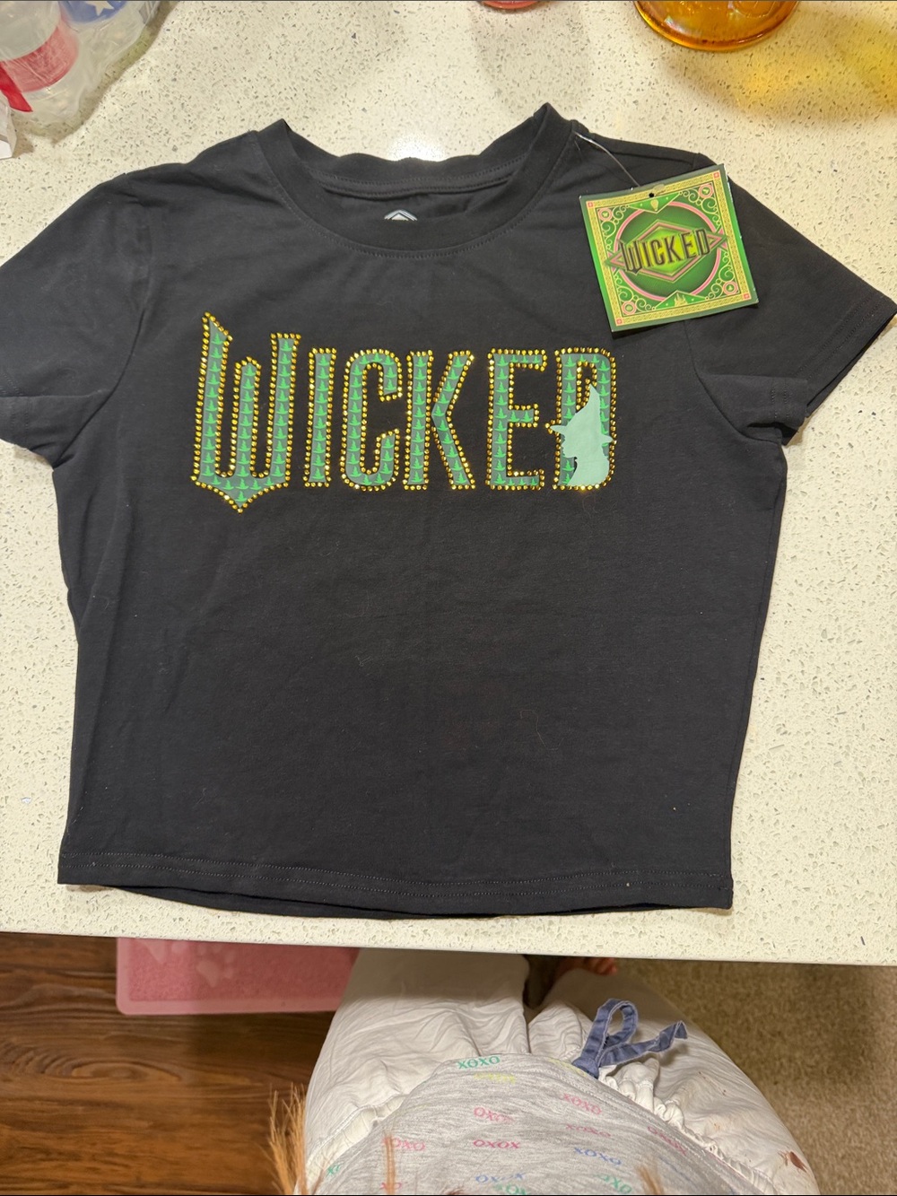 Wicked Women’s Black Rhinestone Graphic T-Shirt Size Large NWT